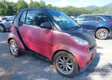 2008 Smart Fortwo Passion z USA, uszkodzony, nr VIN WMEEK31X08K103238